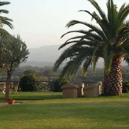 Le Carolee Farm stay