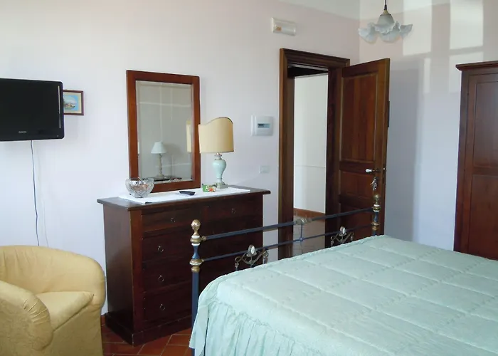 Le Carolee Pianopoli