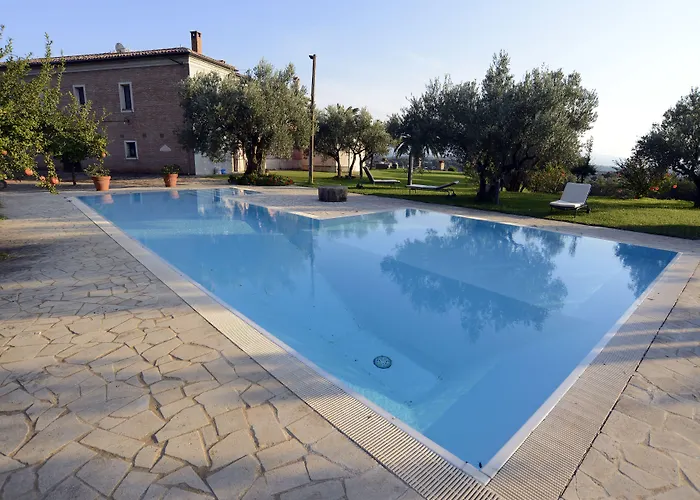 Le Carolee Farmház *