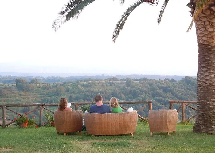 Le Carolee Farmház *